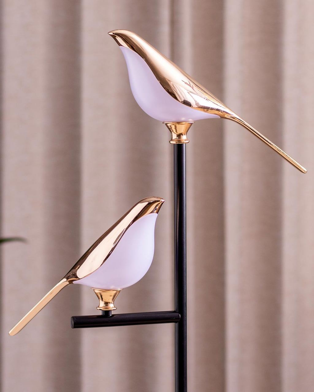 Aves 2-Bird Ambient Desk Lamp
