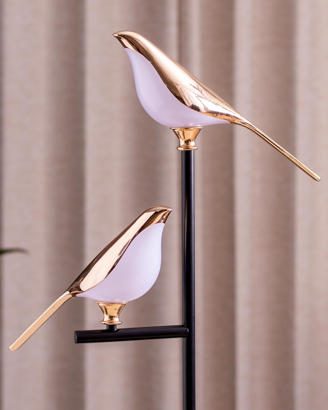 Aves 2-Bird Ambient Desk Lamp