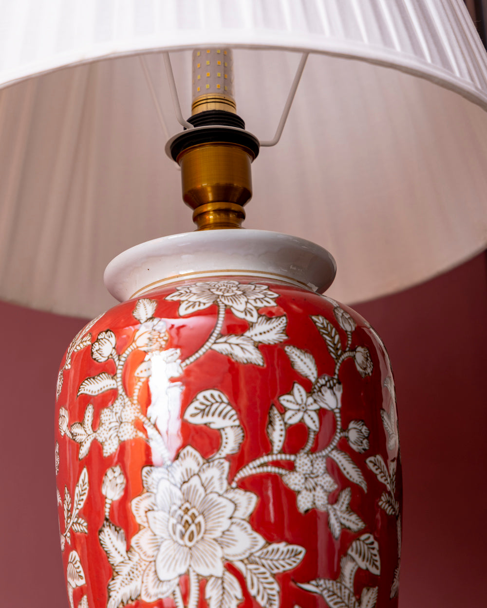 Crimson Blossom Ceramic Table Lamp