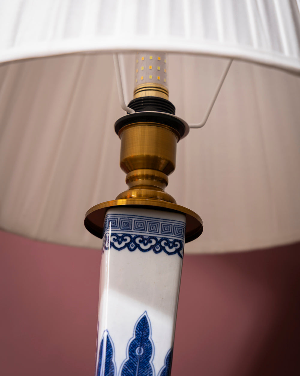 Indigo Chrysanthemum Ceramic Table Lamp