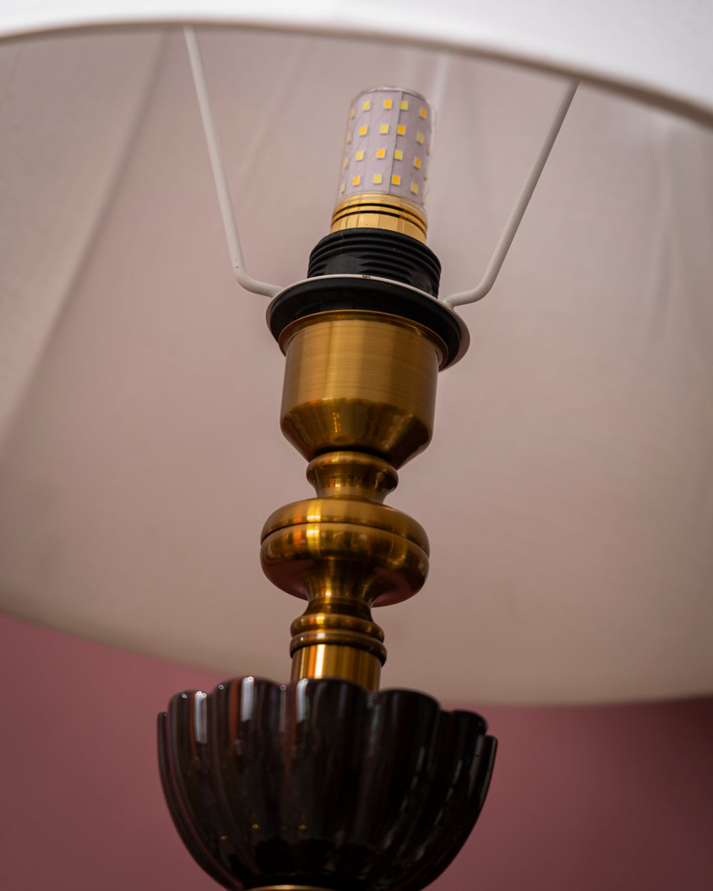 Lotus Tiered Petal Table Lamp