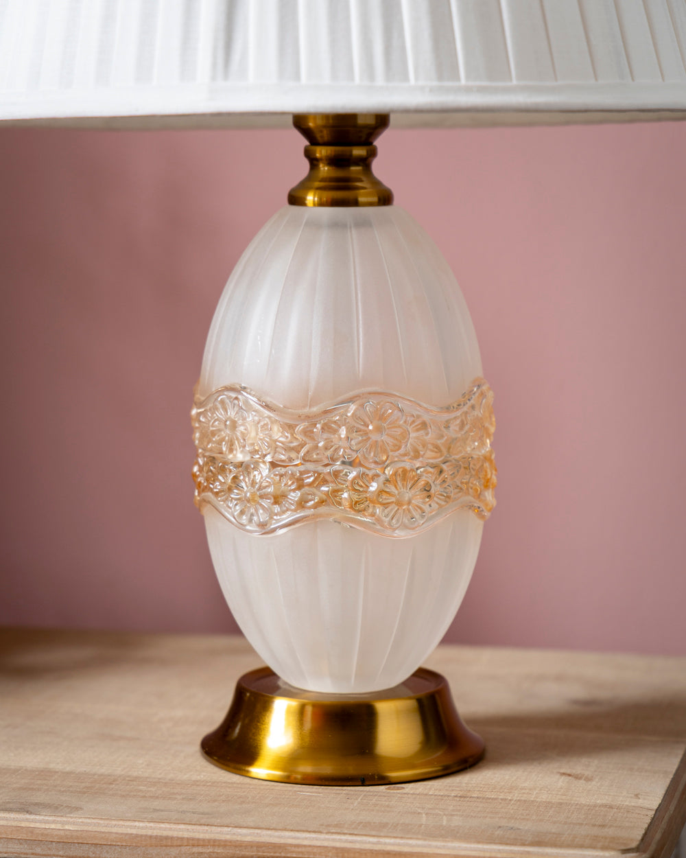 Opalescent Ribbon Table Lamp