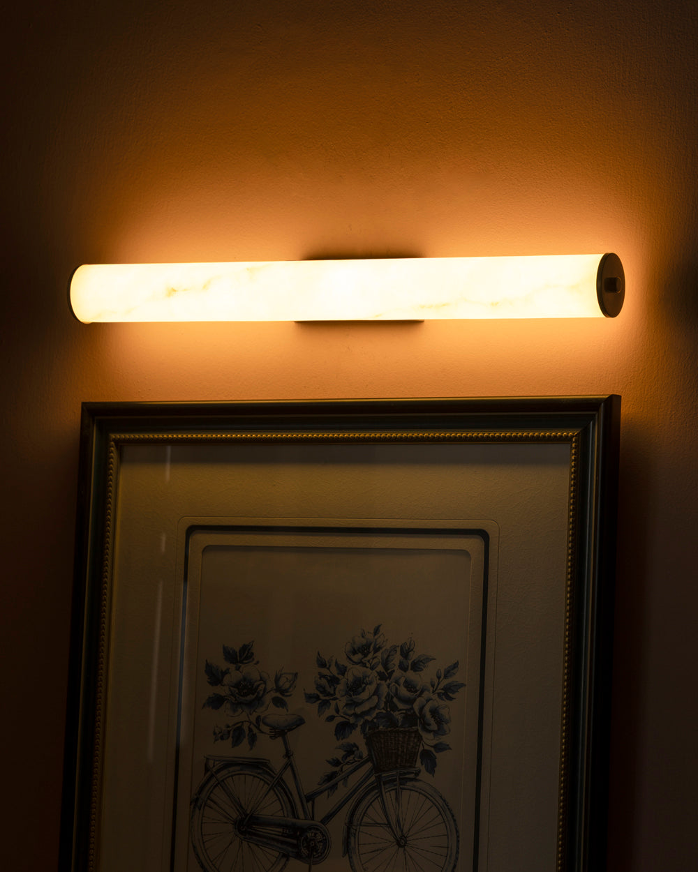 Modern Marble-Effect Linear Wall Light