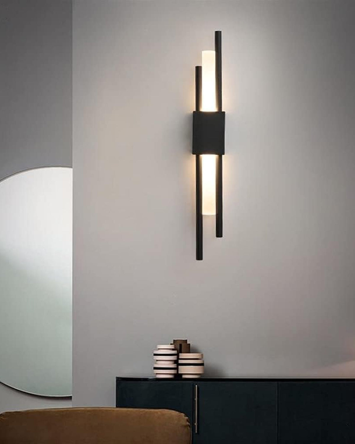 Modern Linear Wall Light - Black