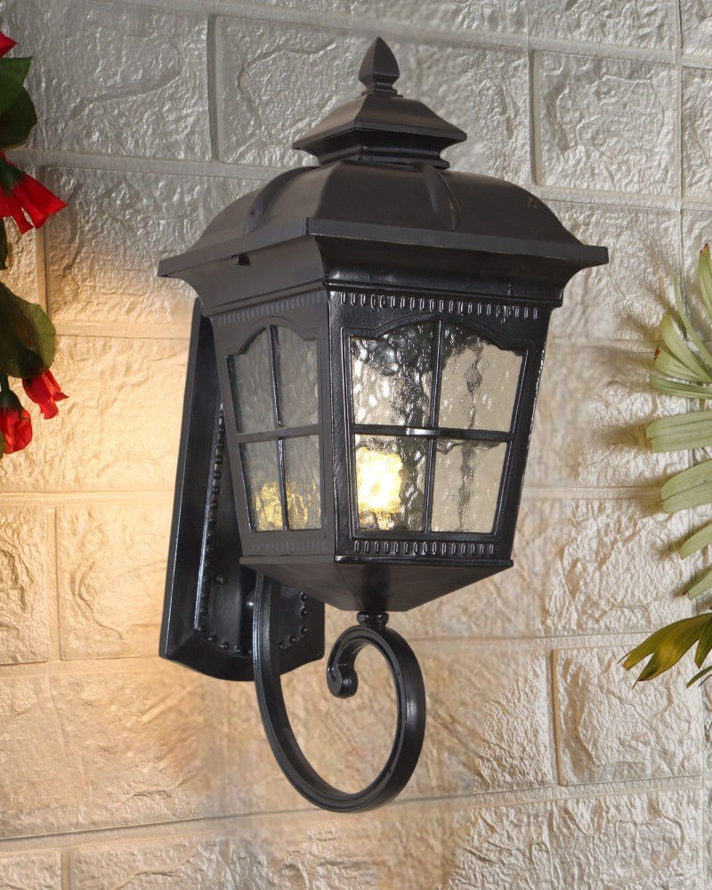 Outdoor Garden Wall Light - Black