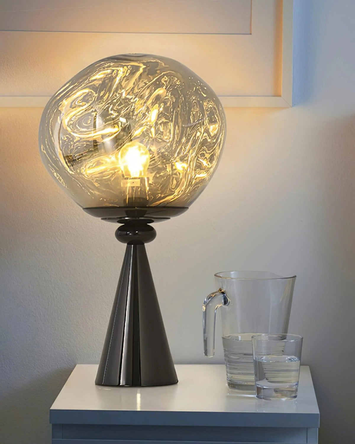 Cone Lava Table Lamp - Black
