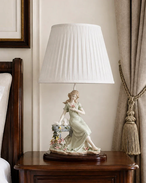 Aria of the Doves Figurine Lamp